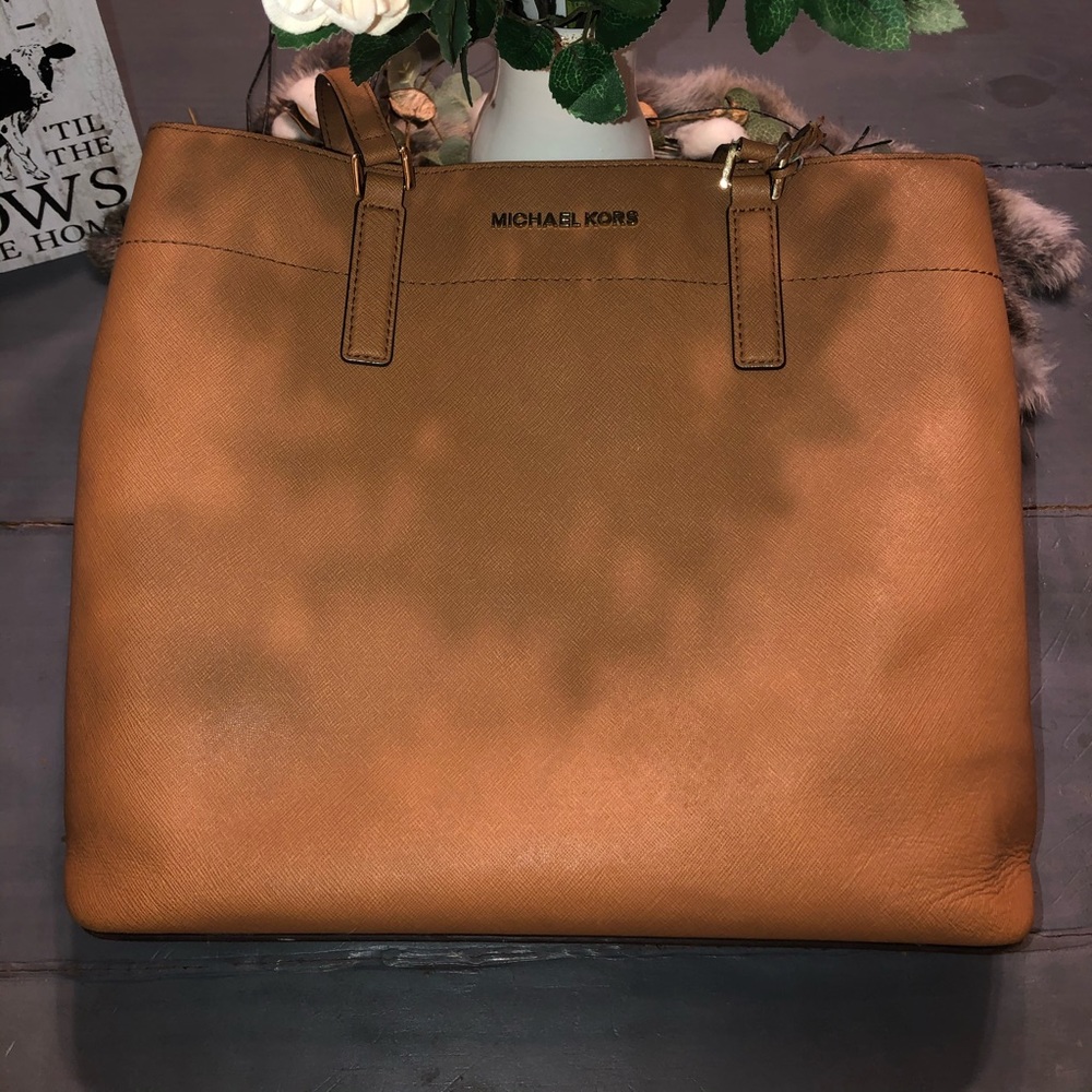 Michael Kors Tan Purse with Matching Wallet